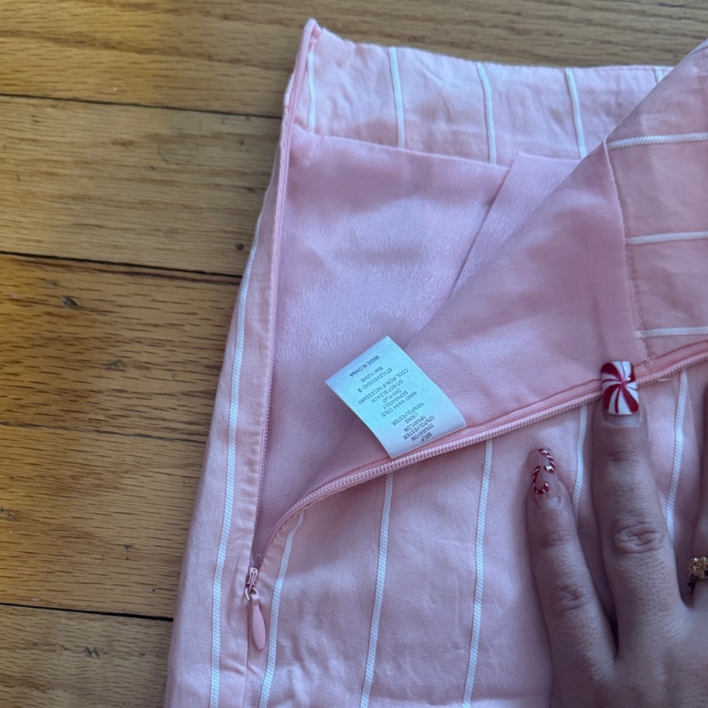 Fashion Nova Pink and White Striped Women's Shorts - Picture 5 of 5